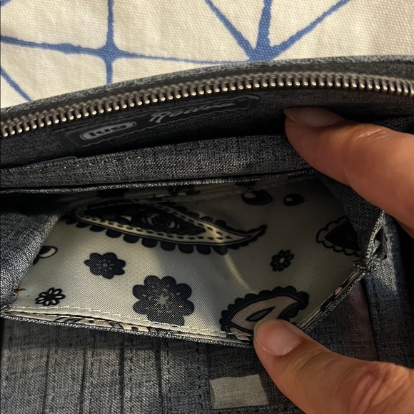 Lug Gray Quilted Zip Pouch - Picture 5 of 6